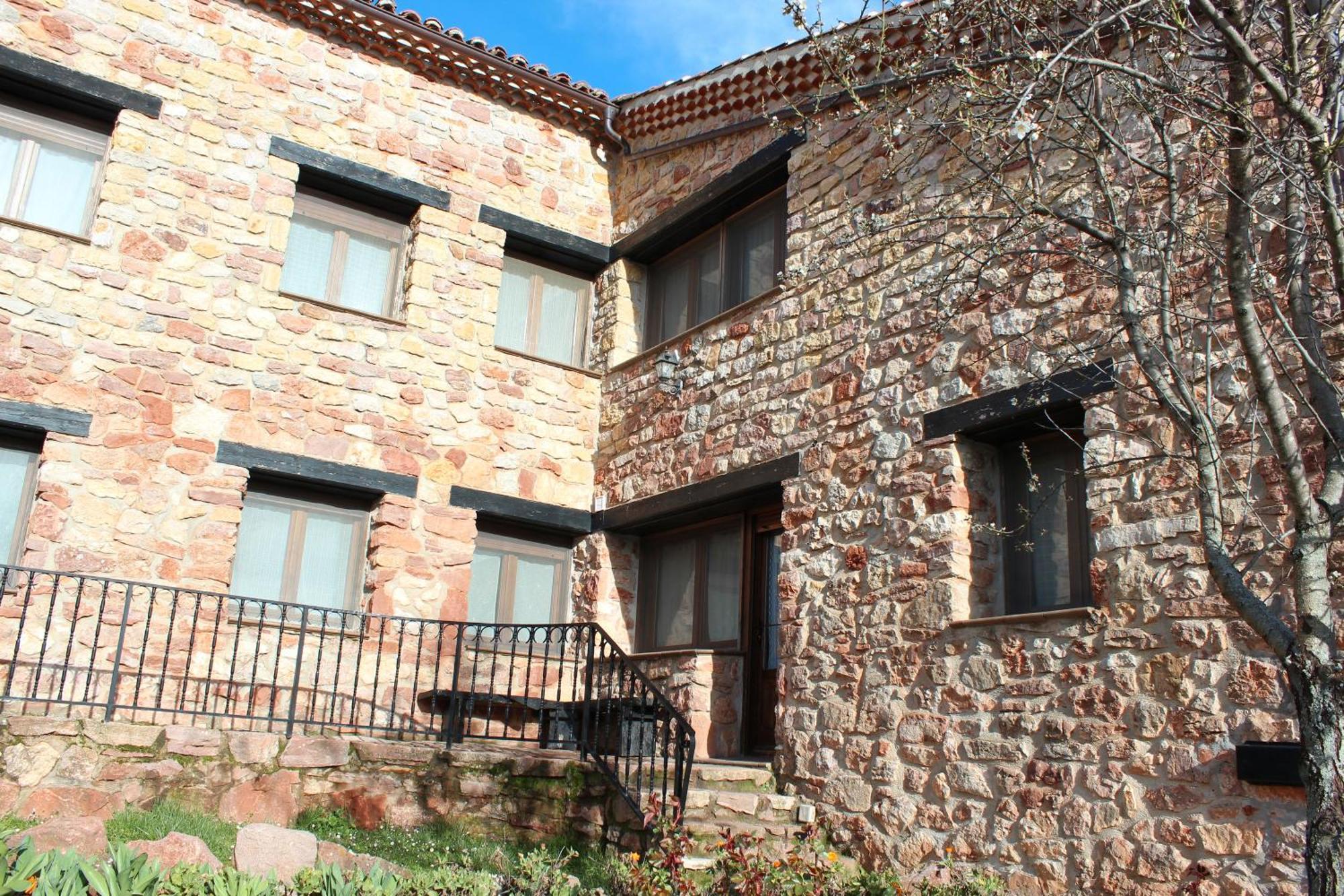 La Chimenea De Soria I Y I I Guest House Espeja de San Marcelino Exterior foto